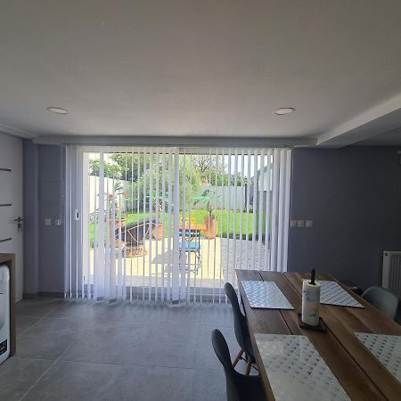 Appartement 2 Pieces Cosy Au Calme Mitry-Mory Luaran gambar